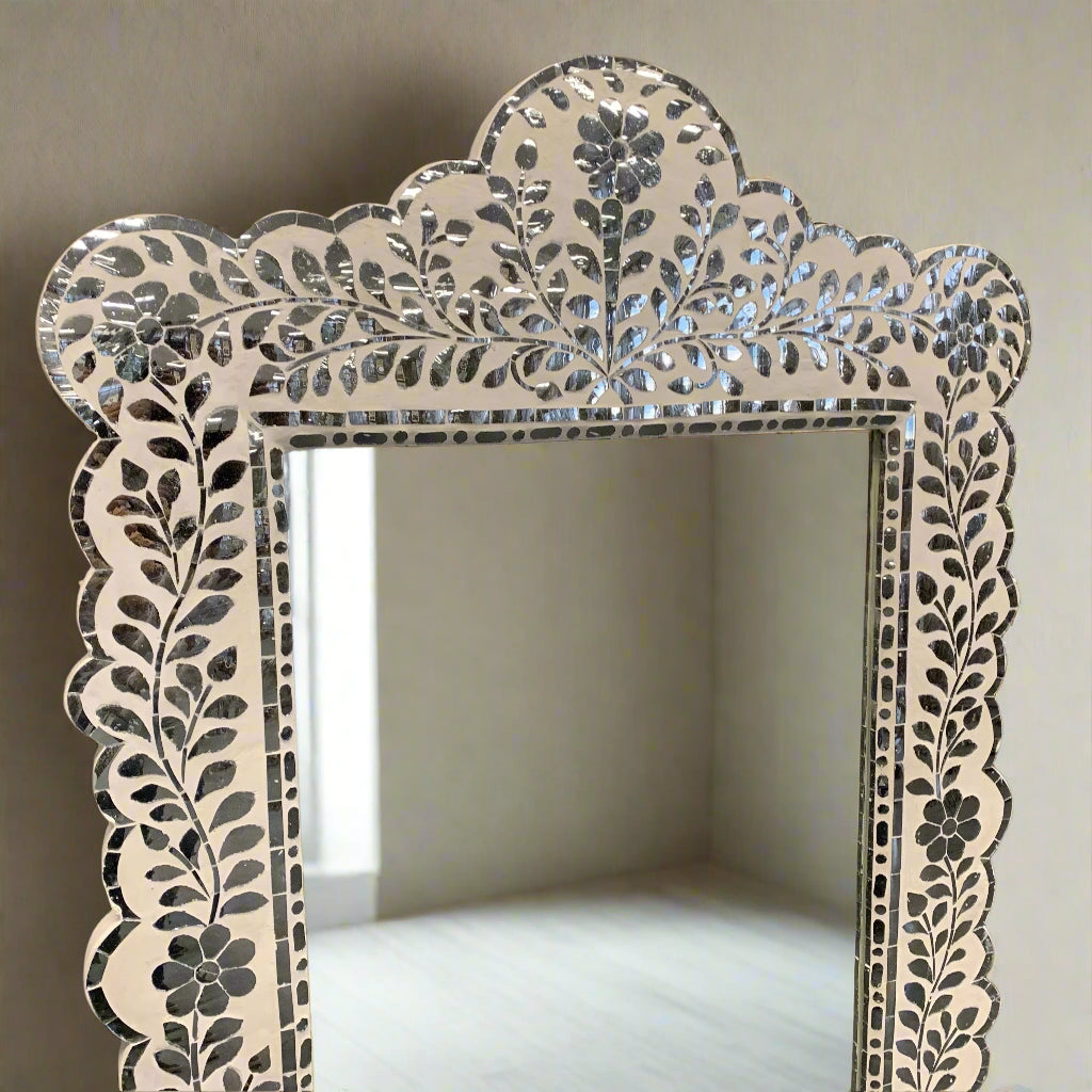 Thikriya glass inlay wall Miror Frame image 1