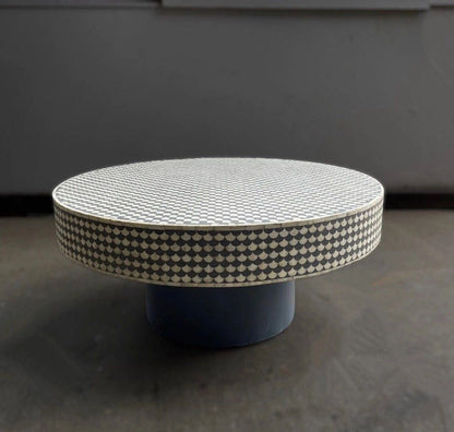  Heritage inlay  pattern on wooden round coffee table 
