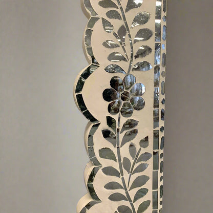 Thikriya glass inlay wall Miror Frame image 4