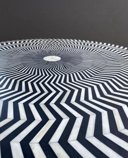   Heritage inlay Zigzag pattern on wooden round coffee table 